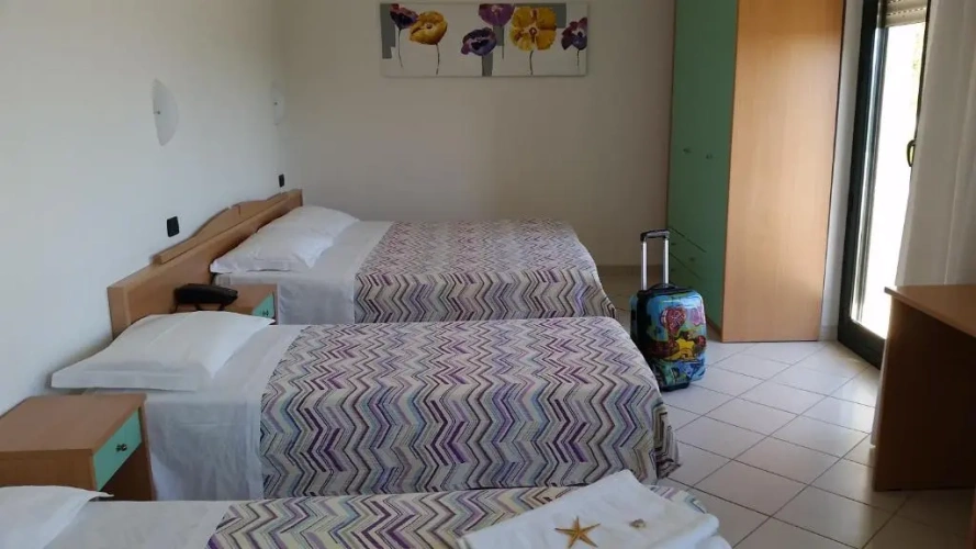 Standard Quadruple room with balcony