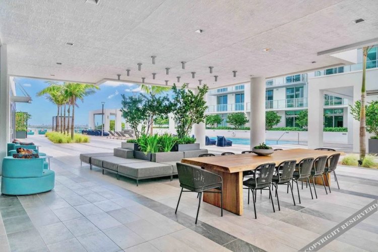 Nomada Residences