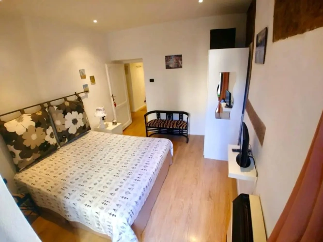 Standard Triple room with balcony and with view