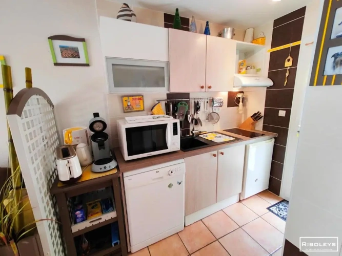 2 Bedrooms Cottage