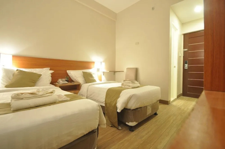 Baypark Inn