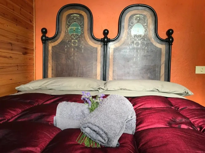 2 Bedrooms Cottage