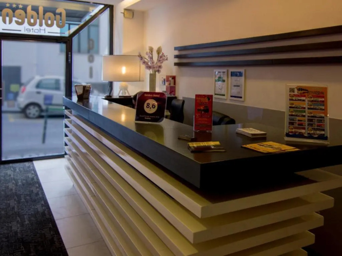 Golden Hotel