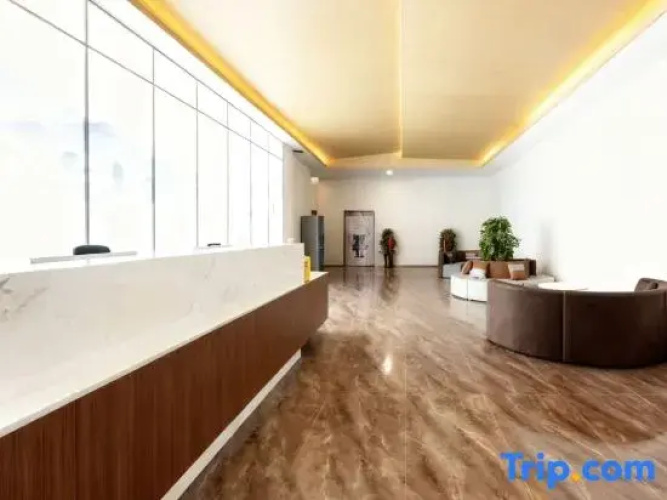 Paro Hotel (Lunda Plaza)