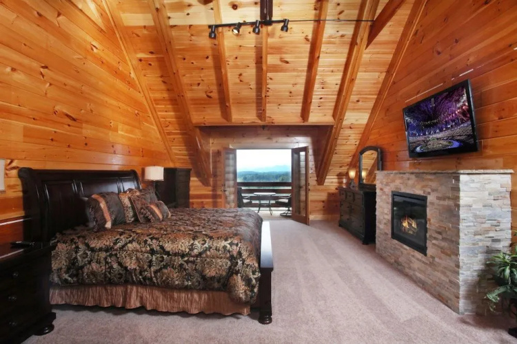 Serenity Mountain Pool Lodge