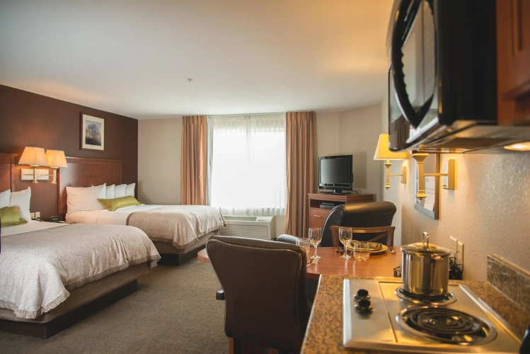 Quadruple Suite
