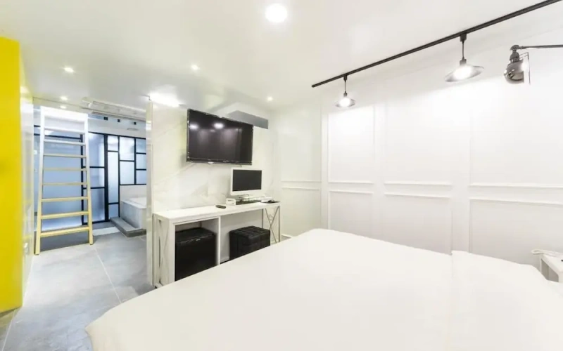 Grand Penthouse room