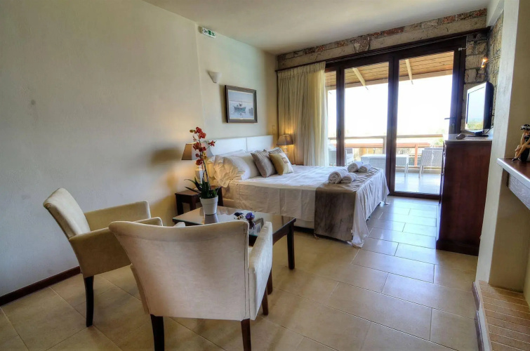 ENALIO Suites