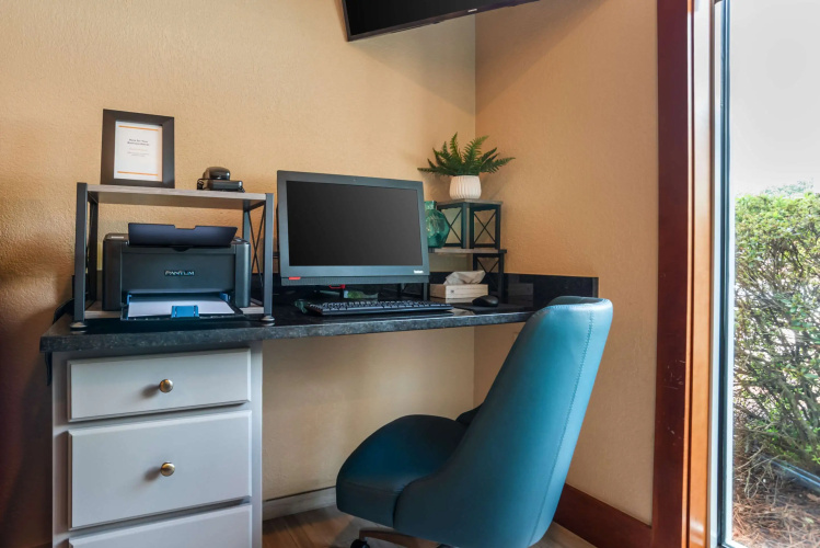 Comfort Inn & Suites Crestview South