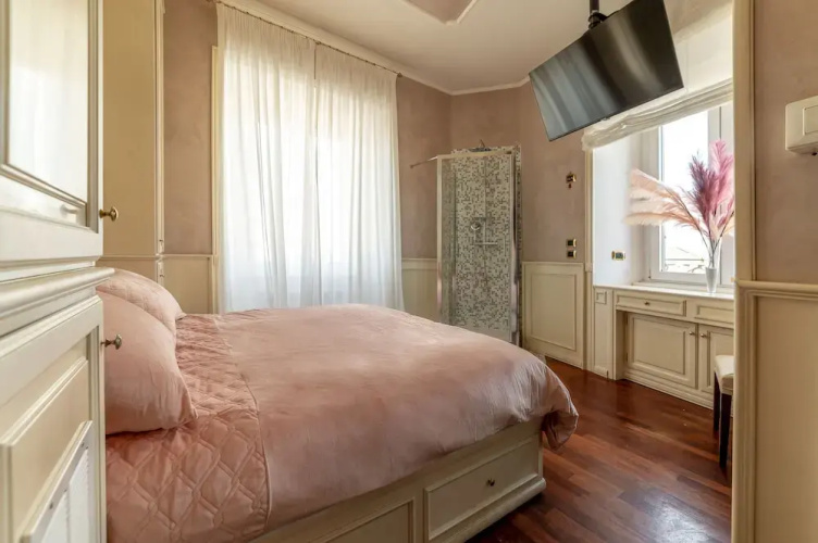 Downtown Luxury B&B