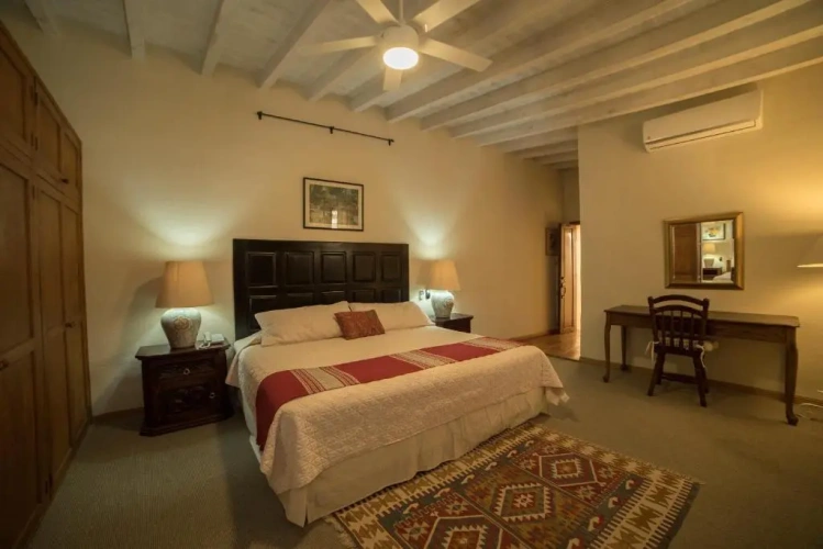 2 Bedrooms Suite