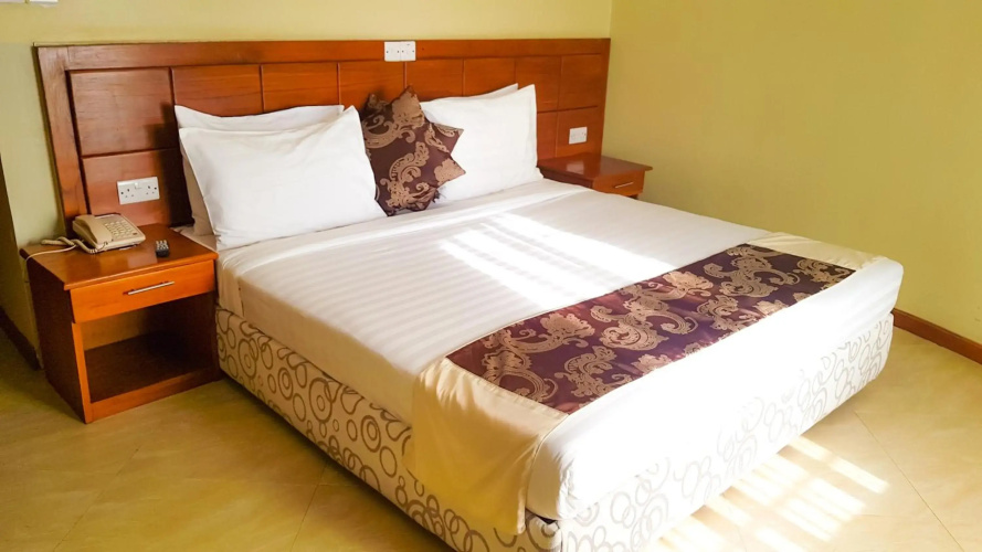 Masailand Safari & Lodge