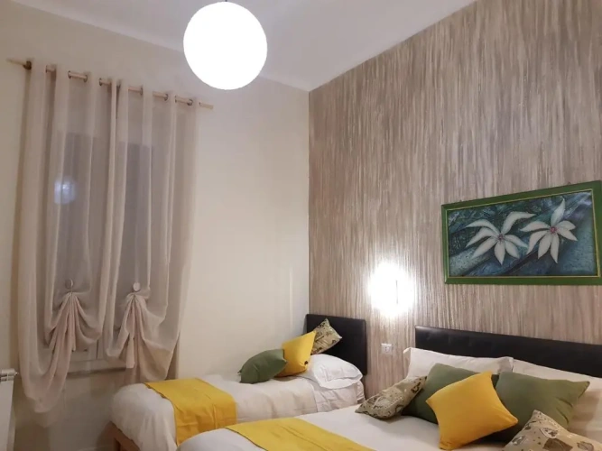 Standard Triple room