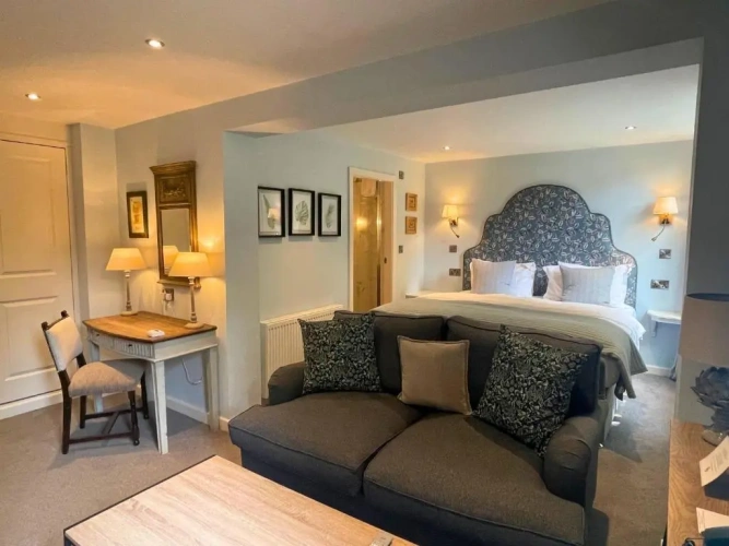 Executive Suite