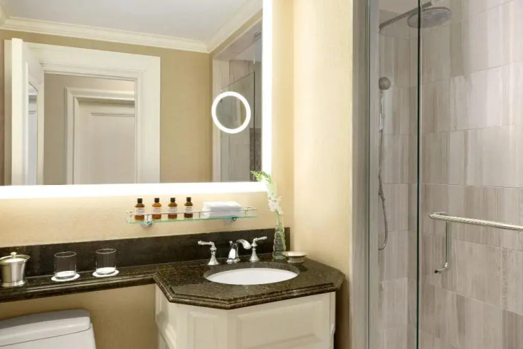 Fairmont Chateau Laurier Gold Experience