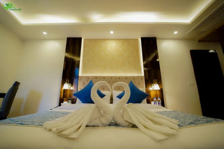 Abhilashi residency