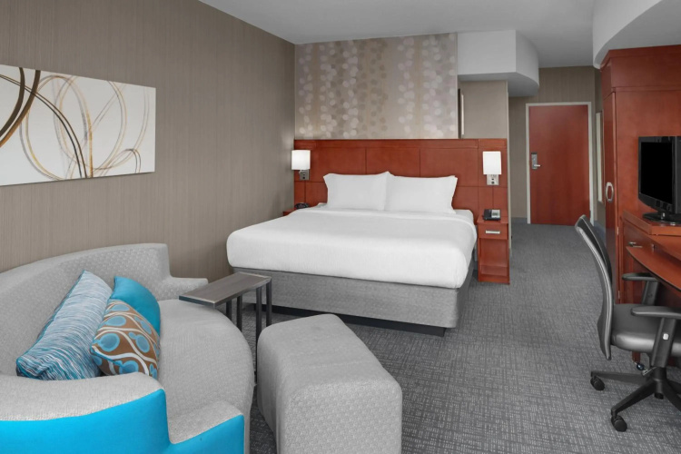 Courtyard by Marriott Raleigh North/Triangle Town Center