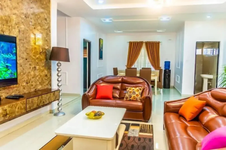 Pearl Exquisite Apartment