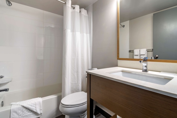 Best Western Plus Vancouver Airport Hotel photo 11