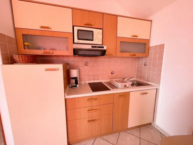 Apartman Kira 4