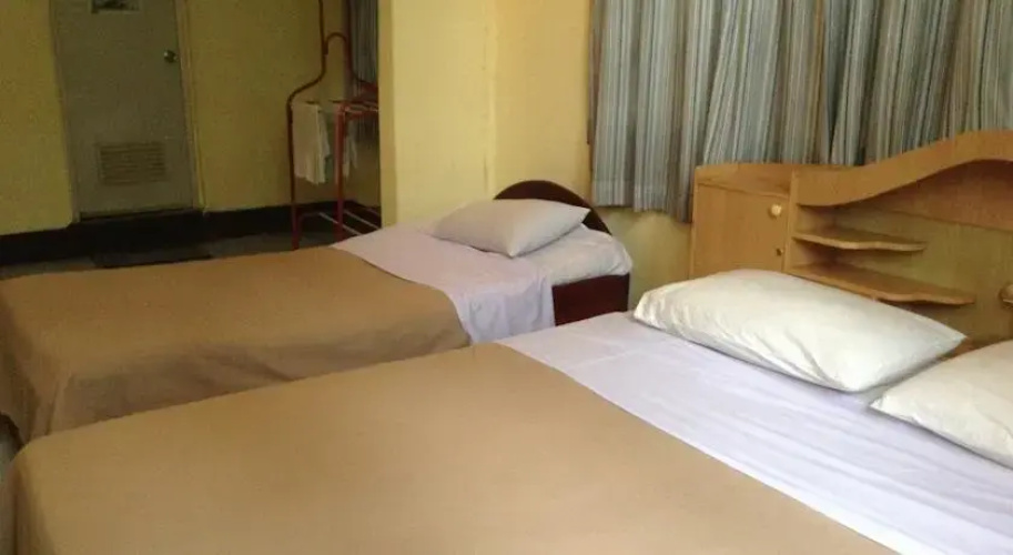 Pathoum Phone Guesthouse