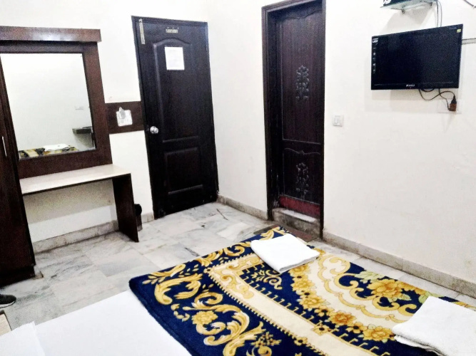 Hotel Maanvi