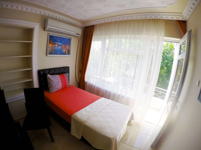 Eren Hotel