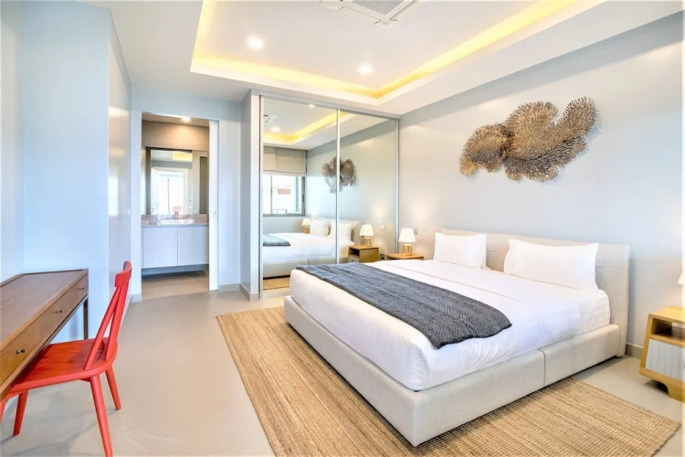 Deluxe Apartment