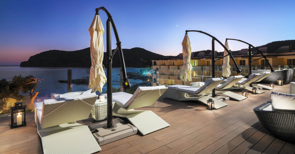 Boutique Hotel H10 Blue Mar - Adults Only photo 27