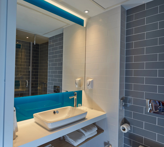 Holiday Inn Express Amsterdam-City Hall photo 11