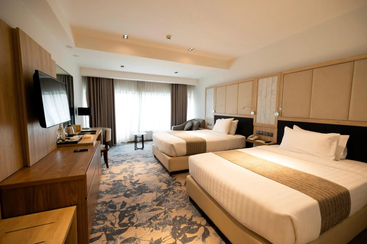 Hotel Cambodiana