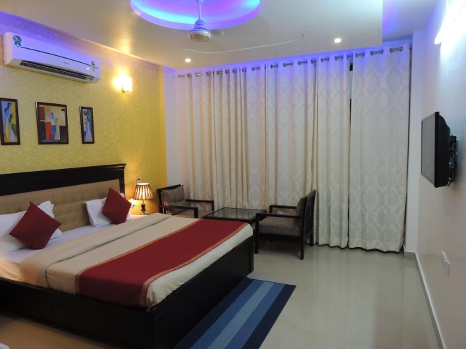 Premier room