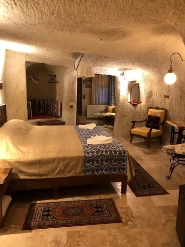 Standard Quadruple Family room