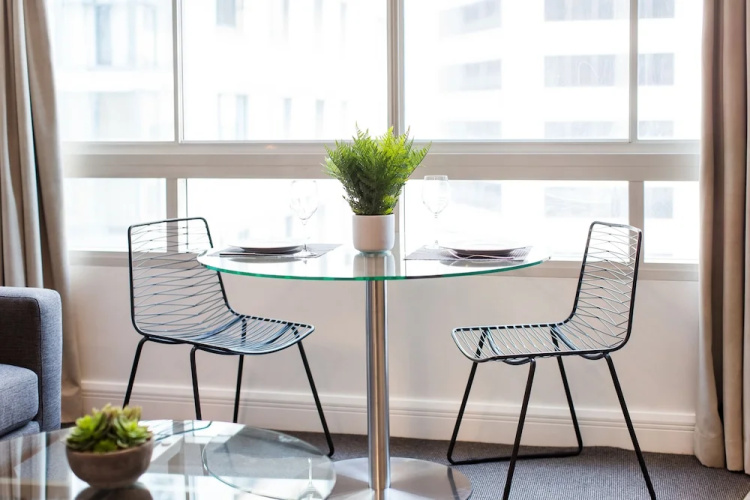 Sydney CBD Studio Apartment 1704 KNT
