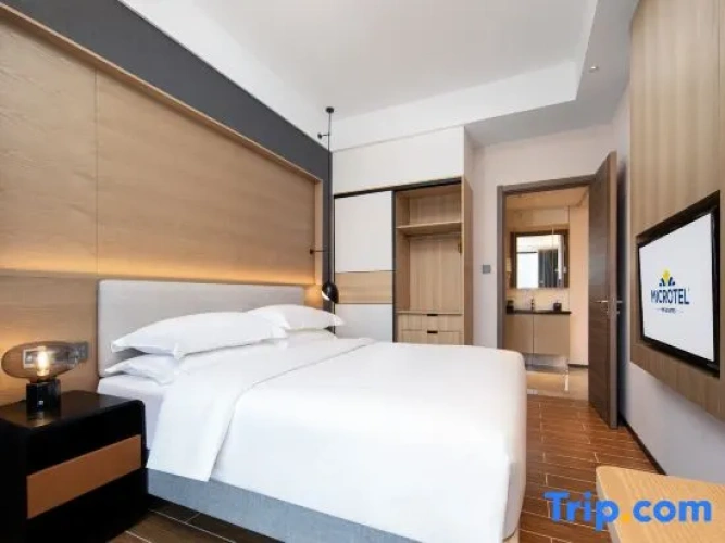 2 Bedrooms Deluxe Family Suite