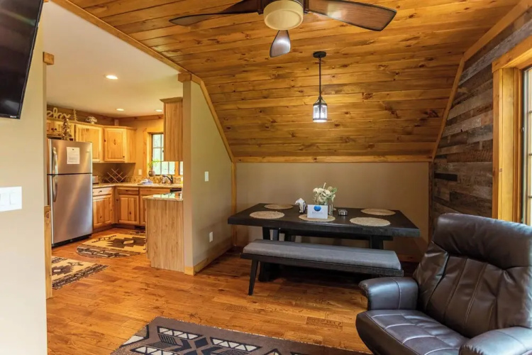 Deerview Cottage at Eagles Nest