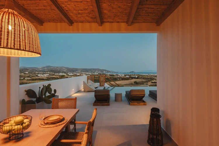 C & G Villas