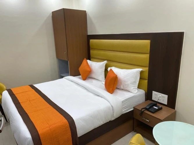 Deluxe Single room