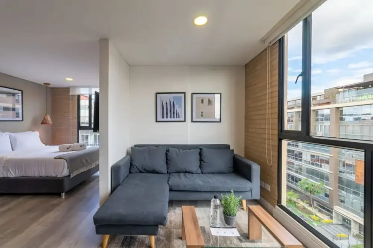 w Classy Loft in Pasadena