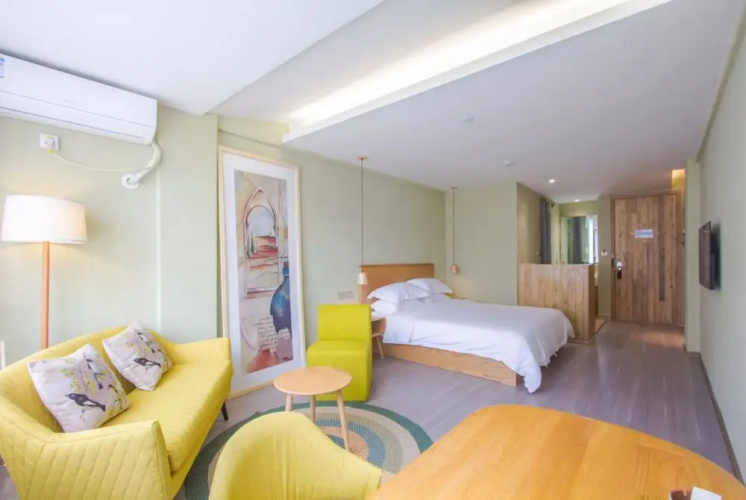 Qingteng Sushe Art Hotel