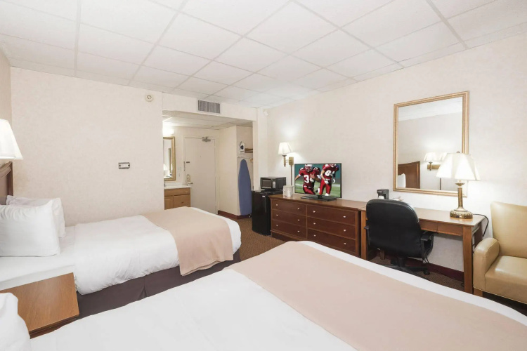 Quality Inn & Suites