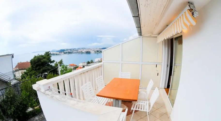 Apartments Vuko