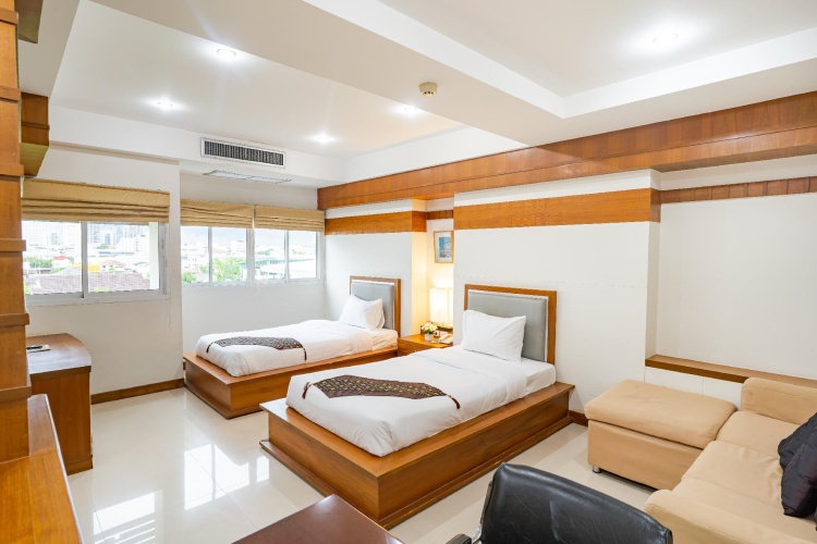 Deluxe Twin room
