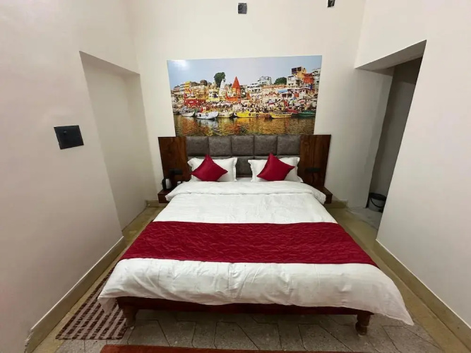 Geetatri Luxury Homestay