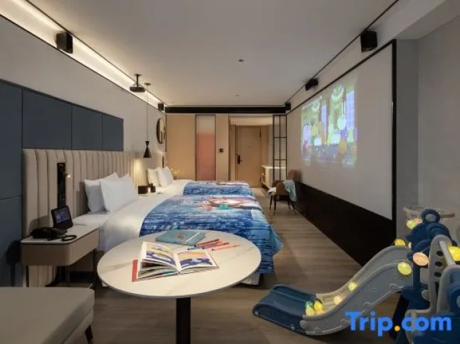 Standard Family room