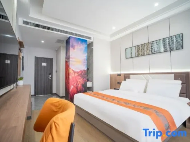 Standard Double room with view