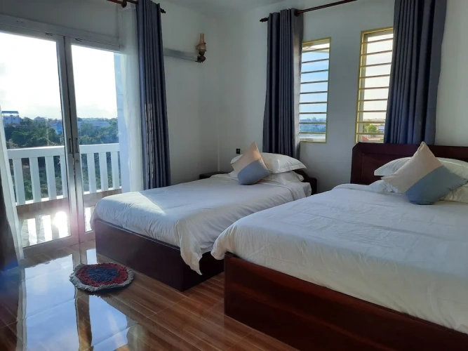 Superior Twin room with balcony and with city view