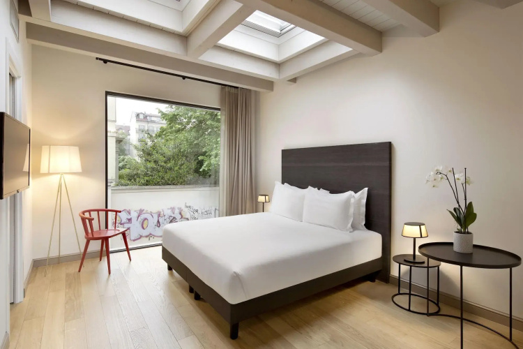 Opera 35 Boutique Hotel