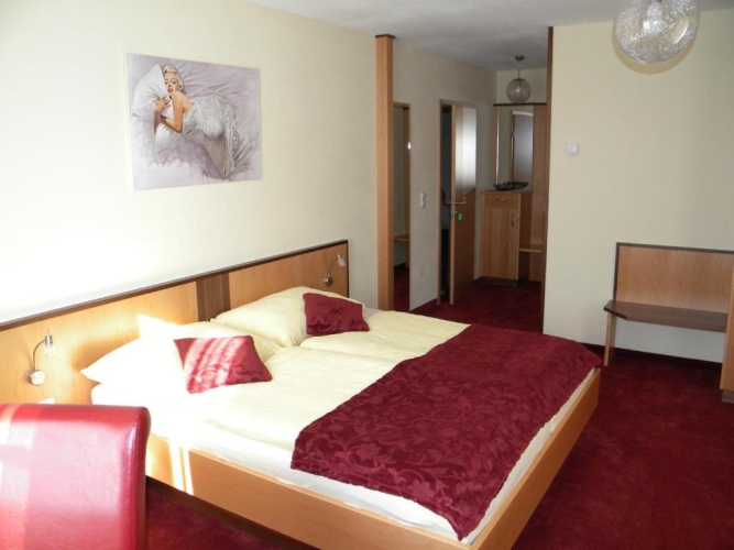 Standard Double room with balcony