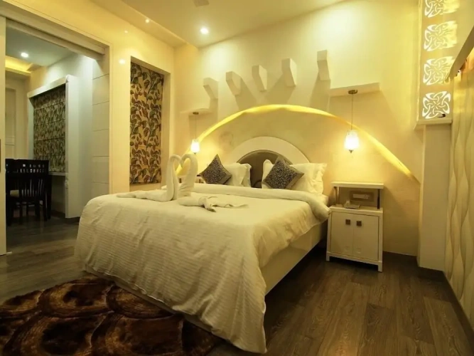 Double Suite